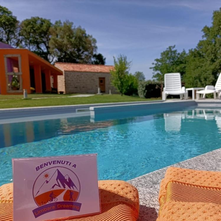 Hotel Limbara Dreaming Tempio Pausania Exteriér fotografie